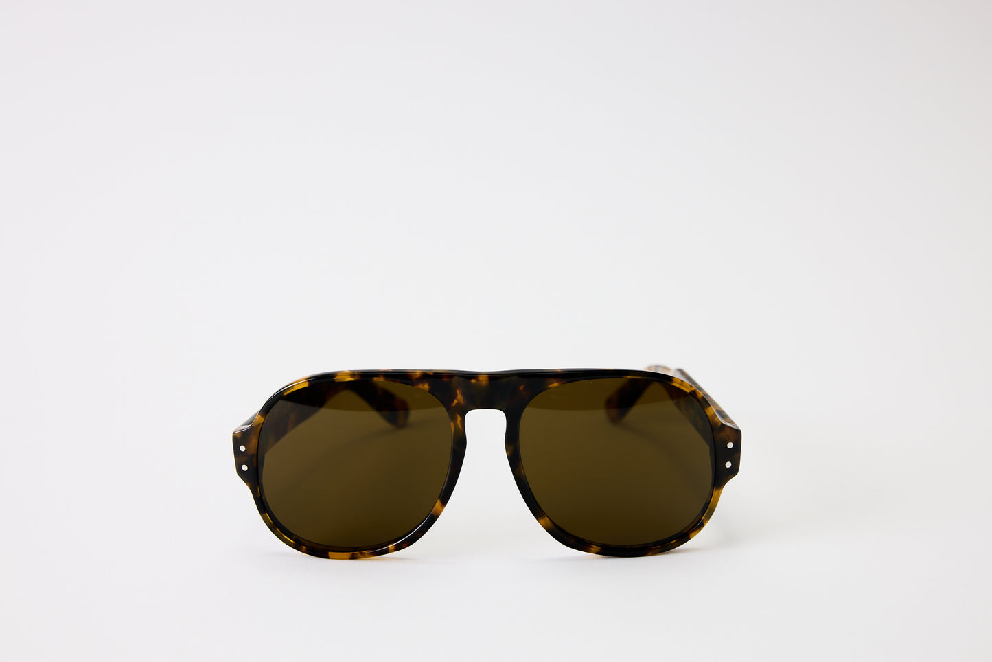 NEW YORK EYERISH, Belfasts, Light Tortoise with Brown Lenses