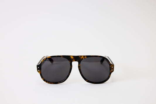 NEW YORK EYERISH, Belfasts, Light Tortoise with Grey Lenses