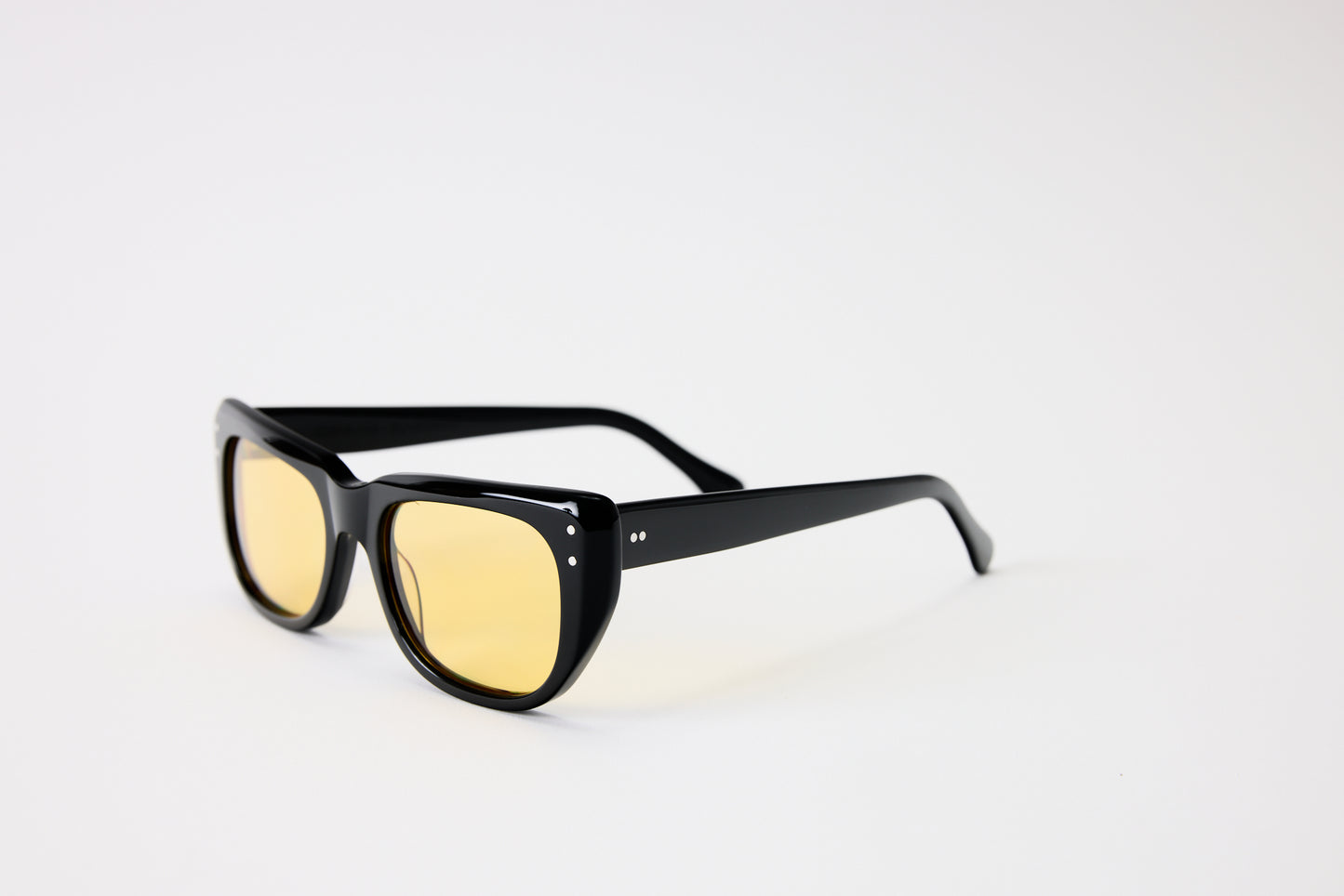 NEW YORK EYERISH, Bundorans. Black with Yellow Lenses.