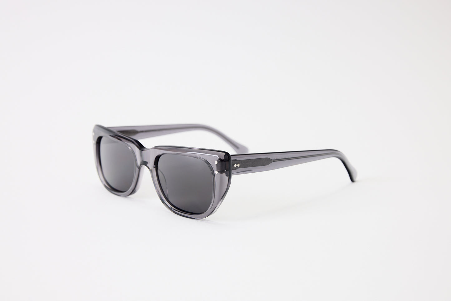 NEW YORK EYERISH, Bundorans. Grey with Grey Lenses