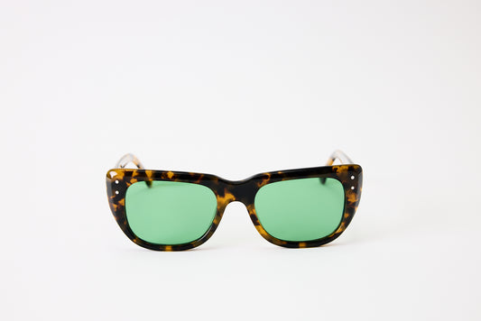 NEW YORK EYERISH, Bundorans. Light Tortoise with Green Lenses