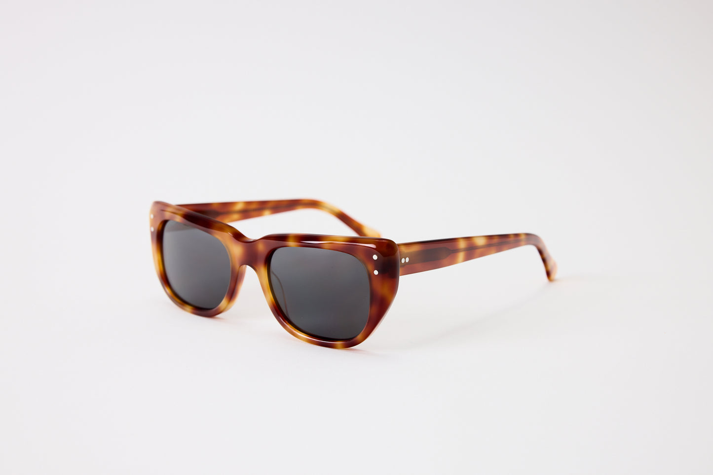 NEW YORK EYERISH, Bundorans. Blond Red Tortoise with Grey Lenses