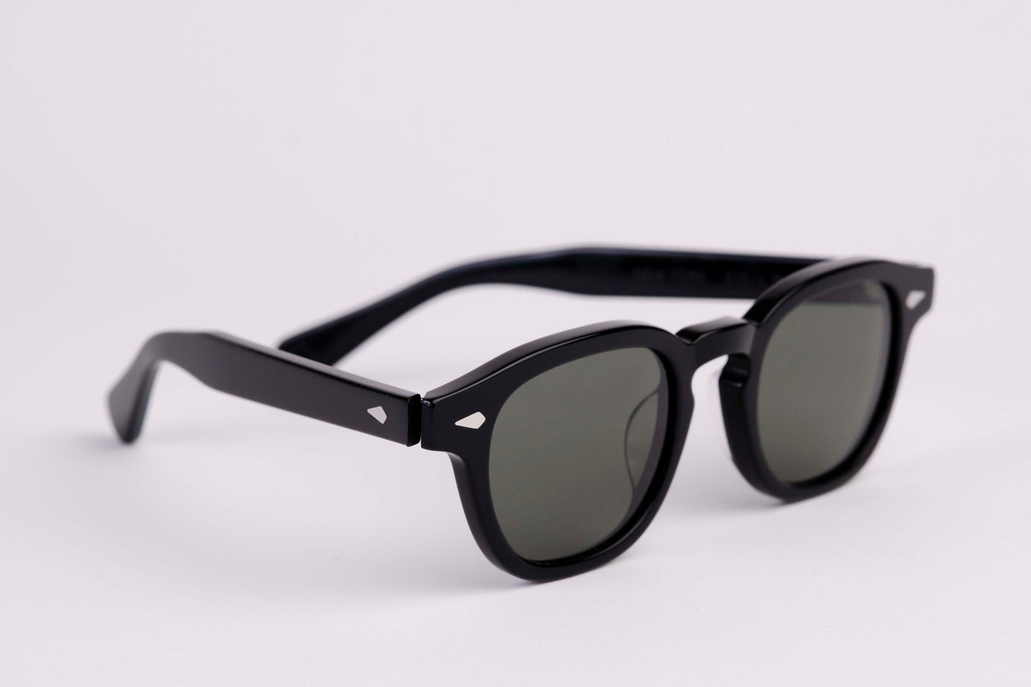 Small - NEW YORK EYERISH, Causeway. Black Frame with Green G24 Lenses