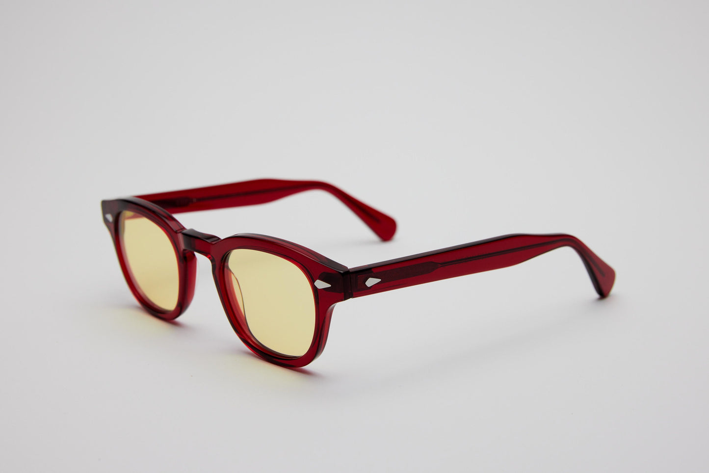 Small - NEW YORK EYERISH Causeway. Red Frame with Light Yellow Lenses