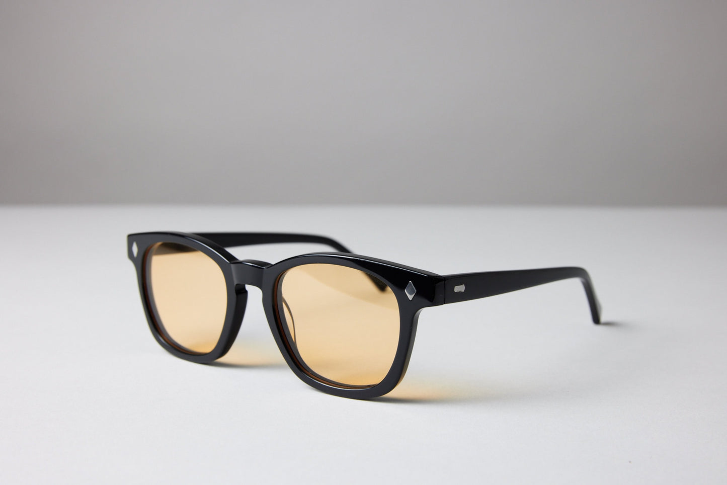 NEW YORK EYERISH, Castlerock. Black Frame with Gold Lenses