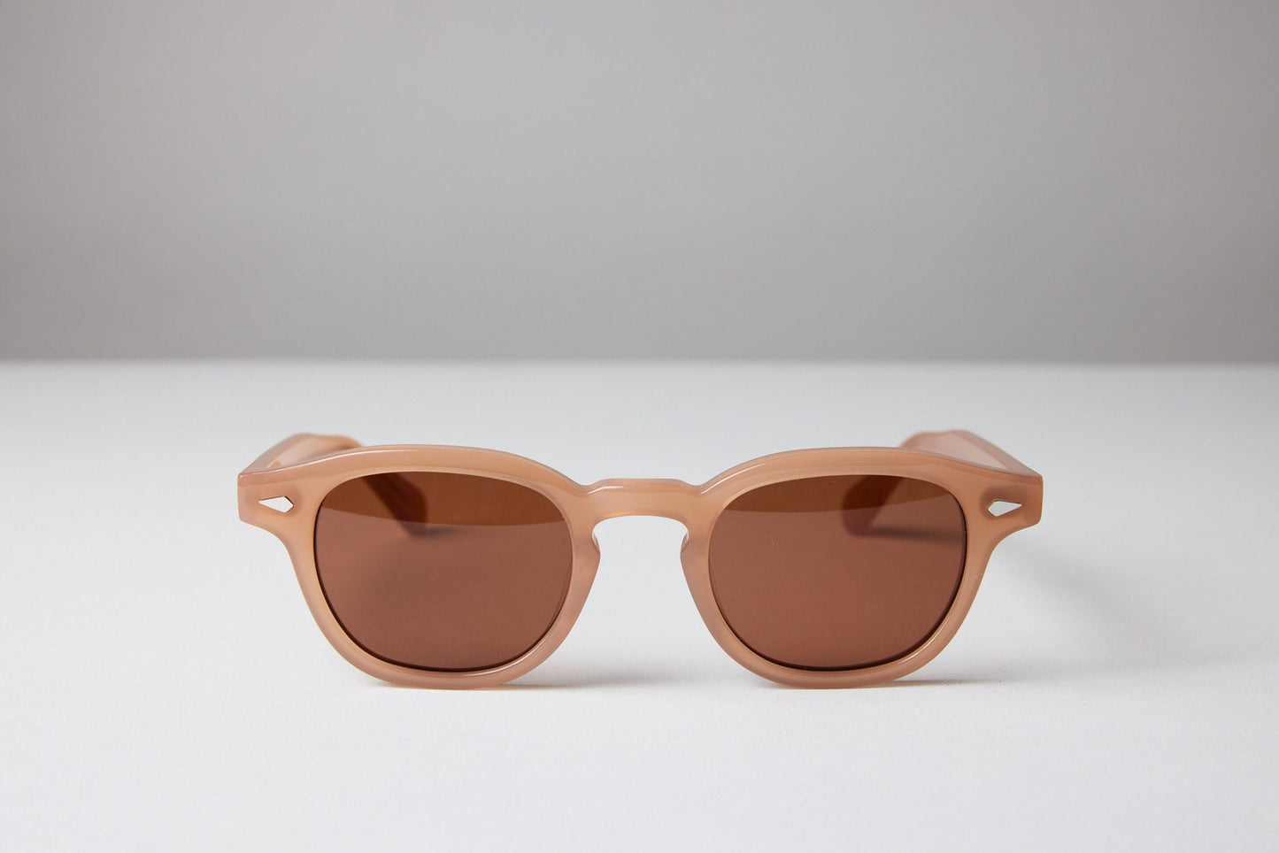 Large - NEW YORK EYERISH, Causeway. Champagne Frame with Amber Lenses