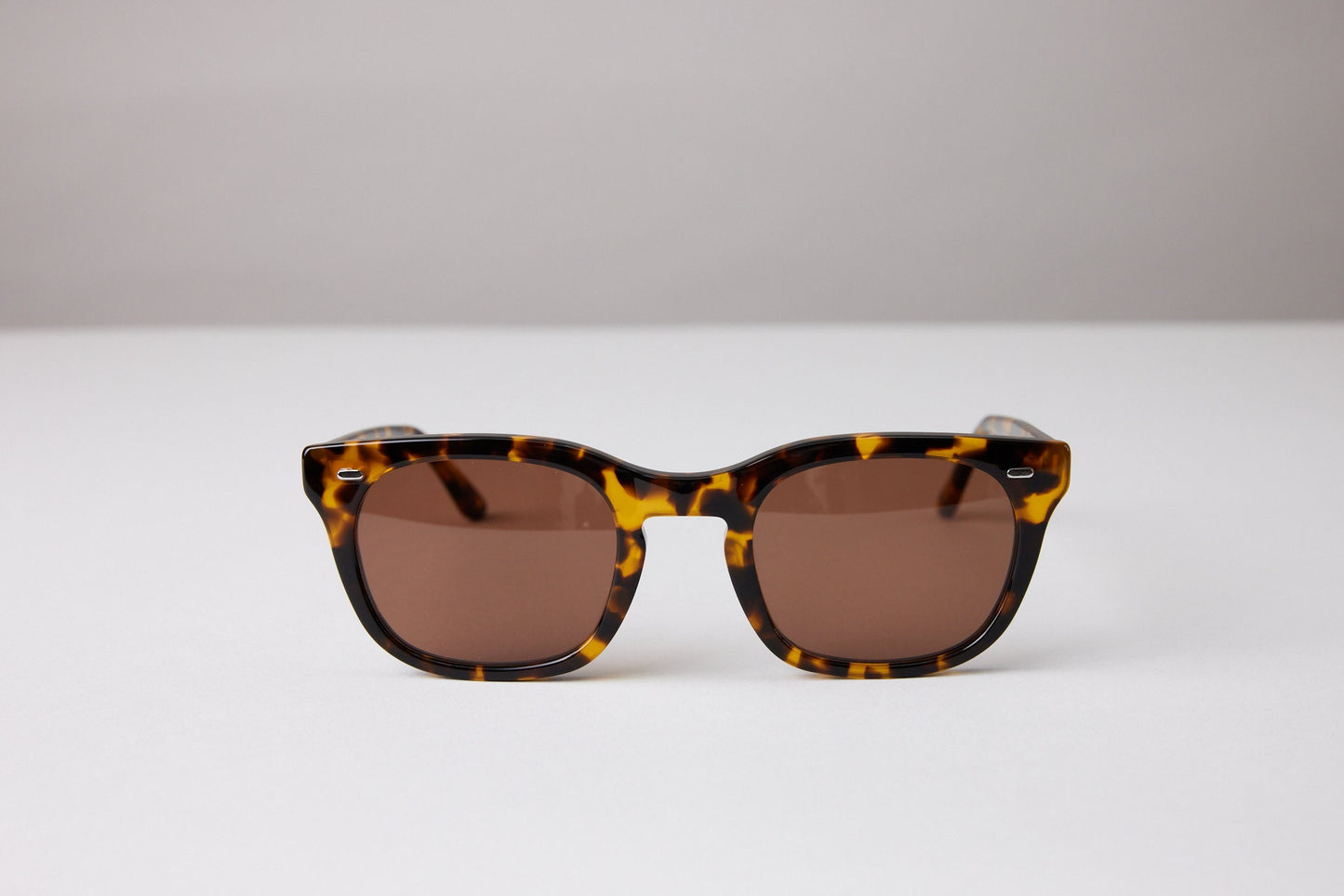 NEW YORK EYERISH, Dingle. Light Tortoise Shell Frame with Amber Lenses
