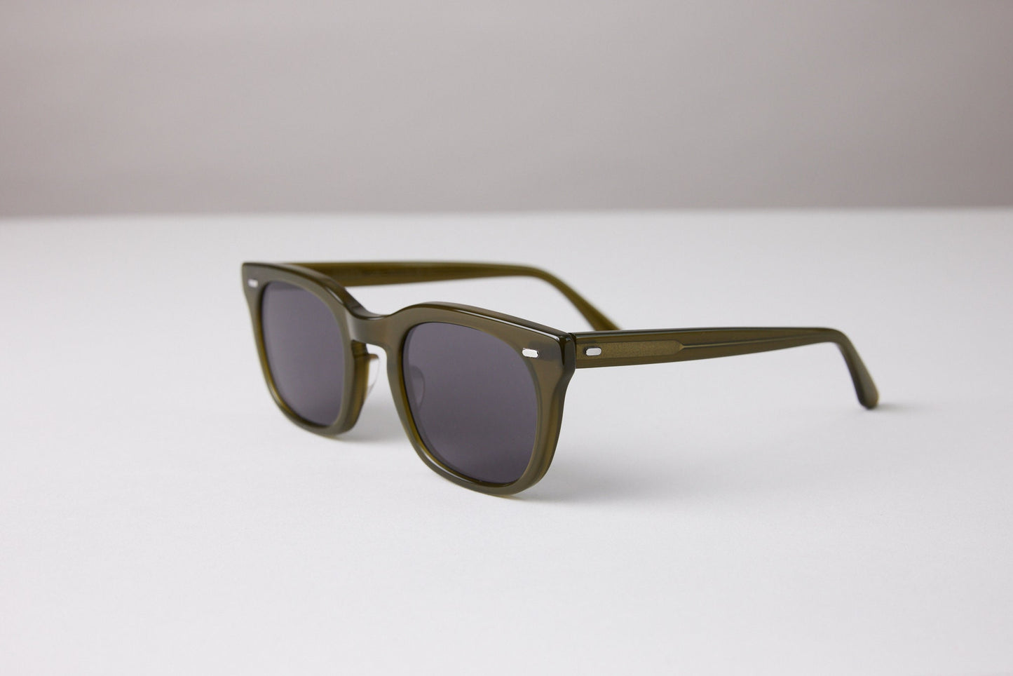 NEW YORK EYERISH, Dingle. Green Frame with Grey Lenses