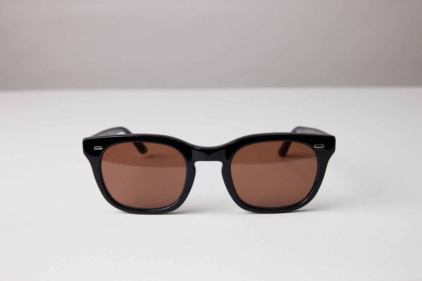 NEW YORK EYERISH, Dingle. Black Frame with Amber Lenses