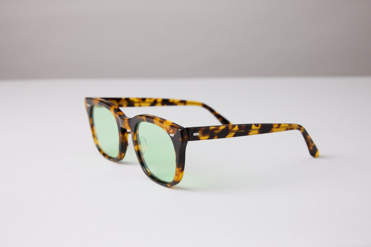 NEW YORK EYERISH, Dingle. Light Tortoise Shell Frame with Light Green Lenses