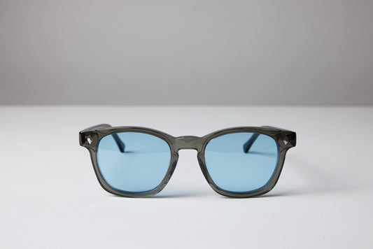 NEW YORK EYERISH, Castlerock. Smoky Grey Frame with Baby Blue Lenses