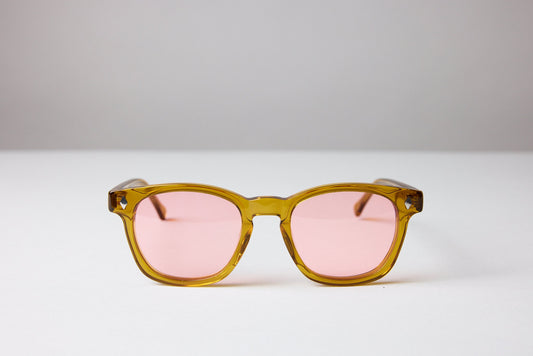 NEW YORK EYERISH, Castlerock. Caramel Frame with Pink Lenses